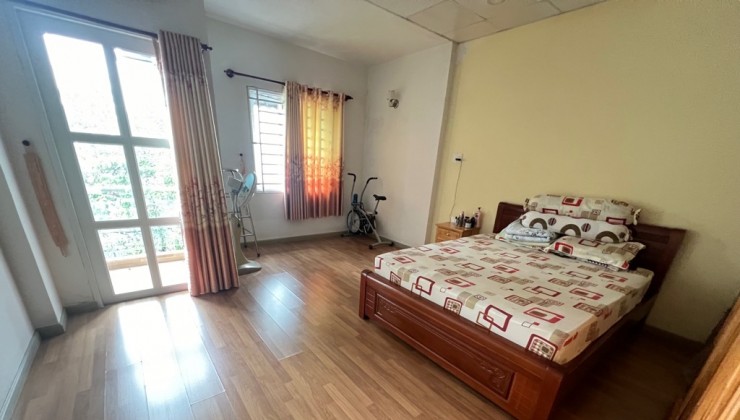 72M2 (4.5*17) NHÀ 2 TẦNG MỚI KENG - HOÀN CÔNG ĐẦY ĐỦ - NGAY KHU PHÂN LÔ - XE HƠI ĐỔ CỬA, GIÁ 5 TY 150 TL.