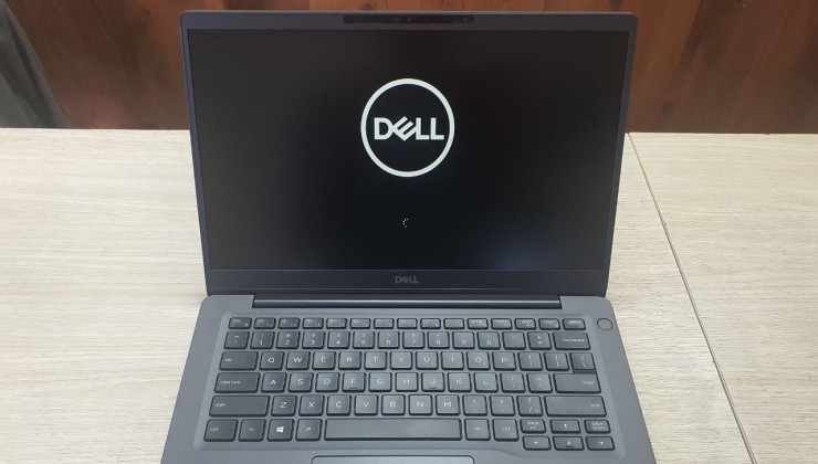 Laptop Dell 3530 i7 - Giá 8.650.000 VNĐ - Tặng Kèm Chuột Không Dây!