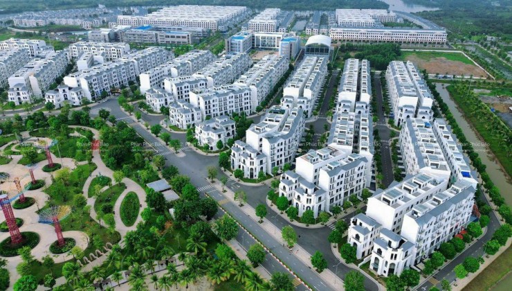 Bán Nhà Phố Vinhomes giá 12ty