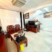 Bán nhà Bát Khối. 65m2 * 3 tầng * 5,95 tỷ. Full Nội Thất, gần ô tô