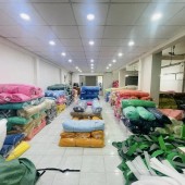 BÁN NHÀ TẶNG XƯỞNG MAY - HẺM 6M THÔNG LÊ VĂN KHƯƠNG - 128M2, NGANG 5M HIẾM, NHÀ CẤP 4 CÒN MỚI Ở NGAY.