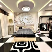 Nhà Cực Đẹp !1 Phổ Quan Ngang tận 5m Nội thất cực kỳ xịn