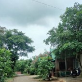 LÔ ĐẤT ĐẦU TƯ ĐÂY Ạ  15X 50 TC 180 CÓ NHÀ CẤP 4, NGAY KHU DÂN CƯ,LH 0329823795