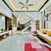 Siêu phẩm nhà phố ngang 5m HXH 1 trục, cách MT ĐS 1 tầm 15m, P11, GV