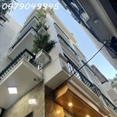 BÁN CCMN PHẠM VĂN ĐỒNG, 100M2 X7T,THANG MÁY,25 PHÒNG,XE CHỮA CHÁY VÀO TẬN NHÀ, 15.8 TỶ