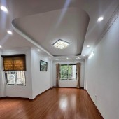 Chủ nhà cho thuê nguyên căn mới đẹp, Khu Nghĩa Đô, 80m2x 4.5T- 17 Tr, VP, KD