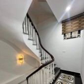 Nhà mới, tôi chủ nhà cho thuê nguyên căn, Khu Bưởi, 82m2* 4.5T- 18 Tr, VP, Kinh doanh