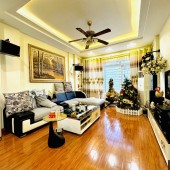 Bán nhà Khương Hạ, diện tích 50m² x 4 tầng, mặt tiền 4m. lô góc, nhà mặt ngõ, gần bãi gửi xe. Giá 6,9 tỷ