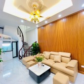 bán nhanh căn hộ c 2 ngủ 48 mét giá 1ty6xx