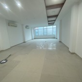 Cho Thuê Văn Phòng Trần Duy Hưng 80m2 - 15tr/tháng, thông sàn view thoáng