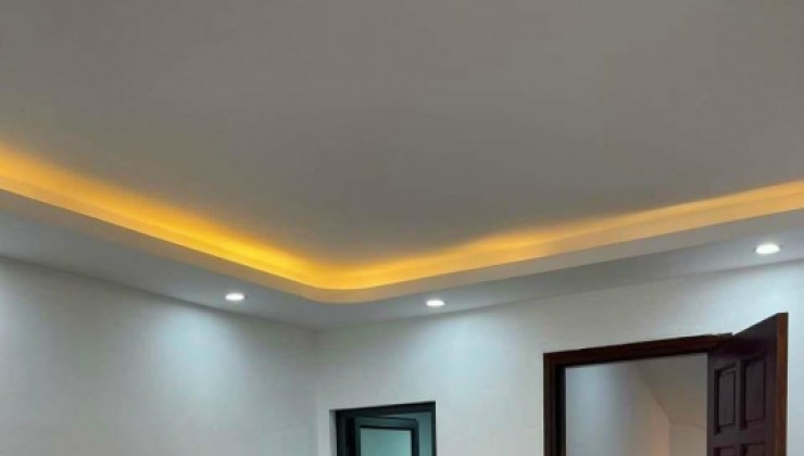 Bán nhà Thanh Liệt, Kim Giang. 35m2 5 tầng xây mới. Chỉ 3.86 tỷ. 0904690958