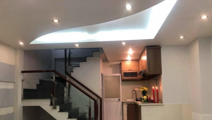 Nhà 4 tầng HXH Lê Văn Lương, Quận 7, 33m2, nhỉnh 3 tỷ