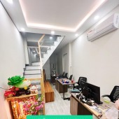 A -  Nhà Quận 3 Phường 3, Hẻm 242/ Nguyễn Thiện Thuật 30m2 , 2 Tầng , 2 PN Giá Chỉ 4 tỷ 250