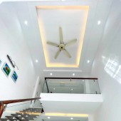 Bán nhà hxh 57m2 4pn 5wc 4 lầu Phường 3 Âu Dương Lân Quận 8