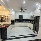 Bán Nhà Bạch Mai - 68m², Giá 5.7 Tỷ, Tặng Nhà 3 Tầng