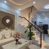 Bán nhà mới đẹp 4 tầng, 50m,Quang Trung, P10, GV, giá chỉ 6.x tỷ