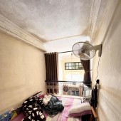 4.69 Tỷ Ô TÔ ĐỖ Cửa Phân Lô Lý Thường Kiệt 30M2 3 Tầng MT 2.5M Gần Phố