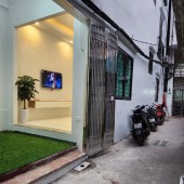 CHÍNH CHỦ BÁN NHÀ THỔ CƯ , 45m2 ,XÂY DỰNG 4 TẦNG, GIÁ CỰC RẺ
Ngọc Trục , Đại Mỗ , Nam Từ Liêm.