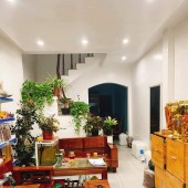 Bán Nhà Đống Đa 50m x 5 Tầng Mt 4.8m Ngõ Ô Tô Nhỉnh 14 Tỉ.