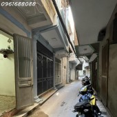 NGÕ CHÙA LIÊN PHÁI, QUẬN 2BT, Ô TÔ TRÁNH 30M, 25M2×2T - 3.8 TỶ (có thương lượng)