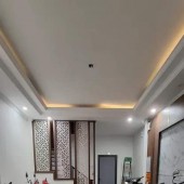 LÔ GÓC CẦU GIẤY 50M/5 TẦNG MT 4.2M HAI THOÁNG, KINH DOANH DÒNG TIỀN
