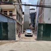 MẢNH ĐẤT CỰC HIẾM-ÔtôTránh Phố Nguyễn Khang (Hoa Bằng) 135m/ MT 8m 29.5 Tỷ