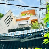 NGAY Mercedes - NHÀ #QUANGTRUNG 3 TẦNG BTCT - 4PN CHỈ  4.xTi