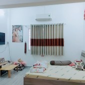 tiến Anh - đi nước ngoài gấp bán nhà ( Phùng Văn Cung  ) 25m2, 2 Tầng,  2PN chỉ  5 tỷ 5