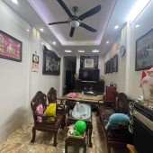 Nhà 4 tầng Dân xây gần chợ Ngọc Lâm, tiện ích vô cùng giá chỉ hơn 98 tr/m, 58m, nhỉnh 5 tỷ
