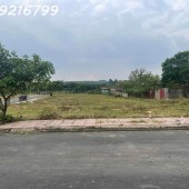 Đất nền giá rẻ sổ riêng thổ cư Bình Minh Trảng Bom Đồng Nai 1 sẹc QL1A . Gía bán 1 tỷ 150/nền . LH 0799 216 799 em Trinh.