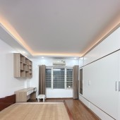 Bán nhà phố Liễu Giai Ba Đình Hà Nội 30m gần phố