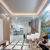 Bán nhà phố Phúc Tân Hoàn Kiếm Hà Nội 40m