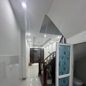 Bán nhà phố Minh Khai, 25m x 5 tầng, 2 tỷ 400