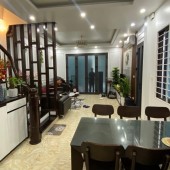 CẦN BÁN GẤP NHÀ PHỐ KHƯƠNG TRUNG Ở SƯỚNG TIỆN ÍCH NGẬP TRÀN 31M, 4.95 TỶ.