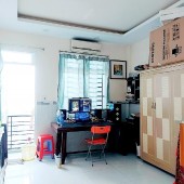 Bảo - Nhà bán ( Hai Bà Trưng )  - 20m2- 2 TẦNG - SÁT MẶT TIỀN ĐƯỜN - 3PN Giá 5 tỷ 5