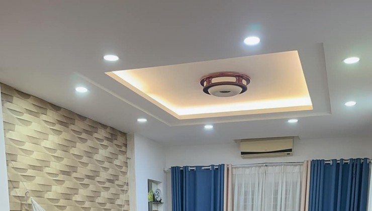 CẦN BÁN NHÀ NGÕ:158:Trương Định :DT34/36T2 :4T:MT3.4 :5.35 tỷ Hai Bà Trưng