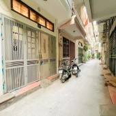 Nhà 28 Điện Biên Phủ 50M2 3 Tầng MT 3.5M 9.9 Tỷ  Phân Lô Dân Trí Cao 2 Thoáng
