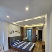 Bán Nhà Tập Thể Nguyễn Thái Học - 60m² - Tầng 2 - 1.66 Tỷ - Đống Đa