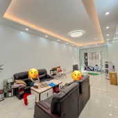 Siêu Hiếm-Ôtô Tránh Phố Khương Trung (Gần Hồ Điều Hòa) 91m/ 4Tầng/MT 4.4m 18.5 Tỷ