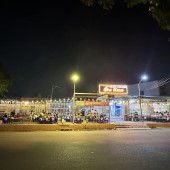 Sang quán nhậu khu dân cư Bình Hưng, huyện Bình Chánh, TP. HCM