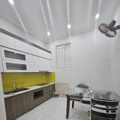 BÁN NHÀ KHƯƠNG HẠ 30M RA PHỐ Ô TÔ - GẦN HỒ - THOÁNG TRƯỚC SAU- NGÕ THÔNG 37M2 x 4 TẦNG. 6,5 TỶ