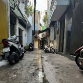 Ni Sư Huỳnh Liên Quận Tân Bình Phường 10.