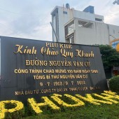 BÁN SHOPHOUES 3 TẦNG 1 TUM . NGAY SÁT VINHOME CỔ LOA .GIÁ CHỈ BẰNG 1/3 CỦA VIN