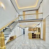 Sổ riêng thổ cư mặt tiền giảm mạnh nhà nở hậu đường nhựa trước nhà