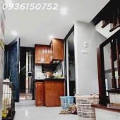 [Hiếm] Chỉ 3.4 tỷ Ô TÔ TRÁNH- VỈA HÈ - VỪA Ở VỪA KINH DOANH, 50m2 tại đường Bưởi - Ba Đình.