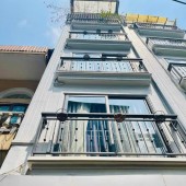 Bán nhà Xuân Đỉnh - 7 tỷ 1 - Ngõ to hơn phố -  Ô tô chạy thông - thoáng trước sau.