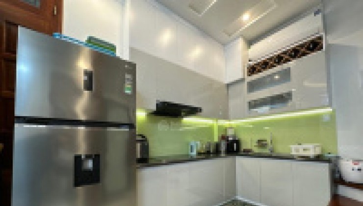 Bán nhà Trường Chinh - Phương Liệt , DT : 39m2 , Mt 4.5 ,Giá Nhỉnh 5 Tỷ, ngõ to.