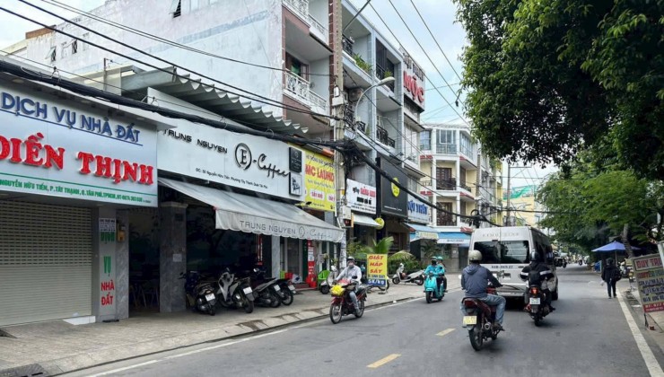 Góc 2 MTKD Nguyễn Hữu Tiến DT 4.5x21m, 5 tầng