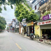 Giảm GIÁ 200tr! Bán GẤP Nhà C4 Giang Biên, ngõ thông, ô tô tránh, 68m2, MT 4.1 giá hơn 6 tỷ