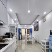 Nhà Đội Cấn đẹp xách vali về ở ngay 35m 6 tầng mặt tiền 3,5m giá 7,5 tỷ ( thương lượng )
